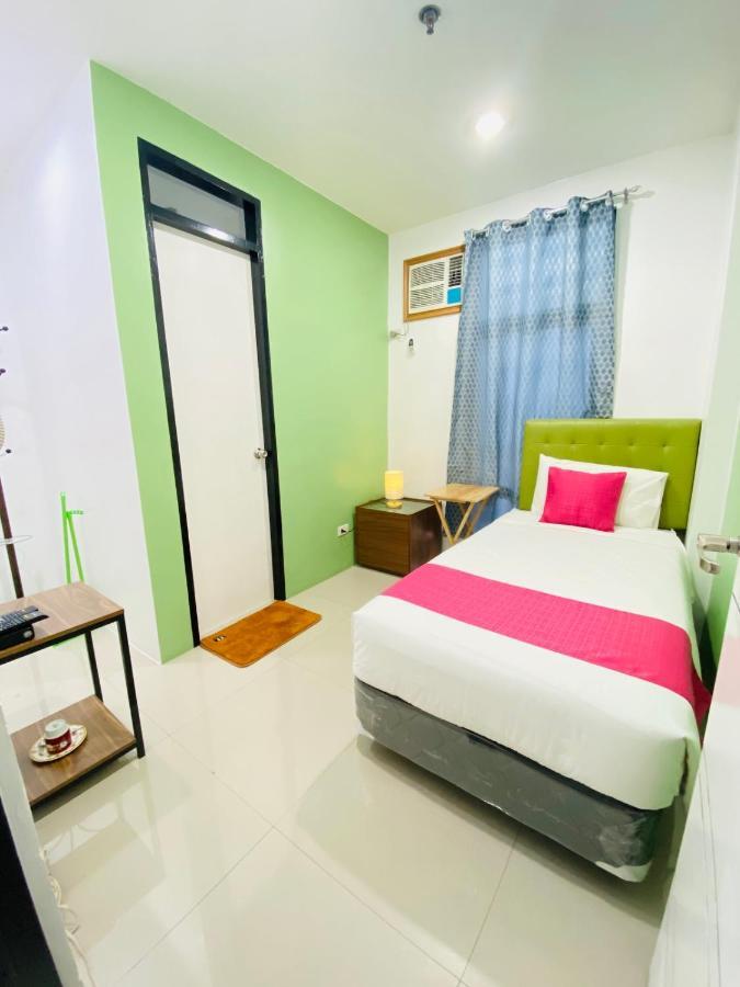 Happy Homes Manila Luaran gambar