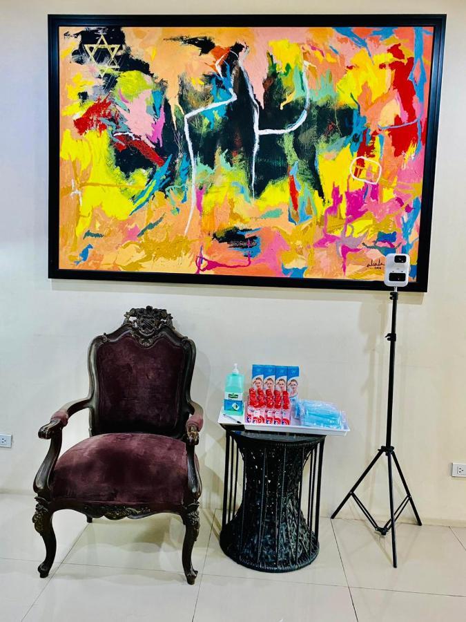 Happy Homes Manila Luaran gambar
