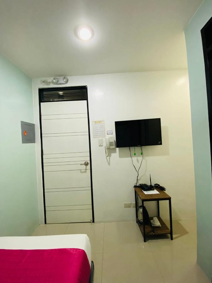 Happy Homes Manila Luaran gambar